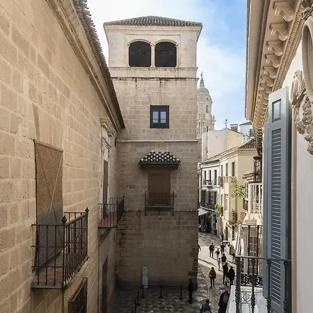 Homeclub Moderno Piso Junto Al Museo Picasso Ii * Malaga